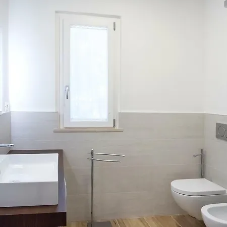 S207 - Sirolo, Meraviglioso Bilocale In Centro *